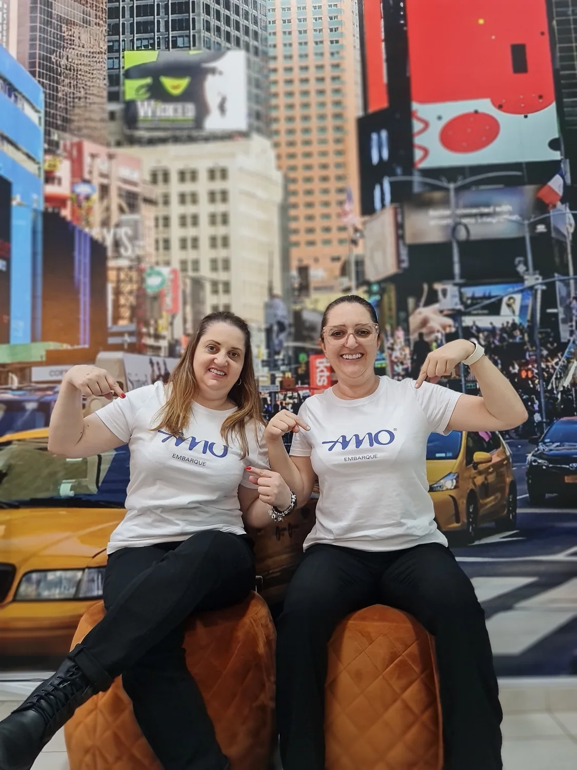 Fundadoras da AMO Embarque em experiência de viagem