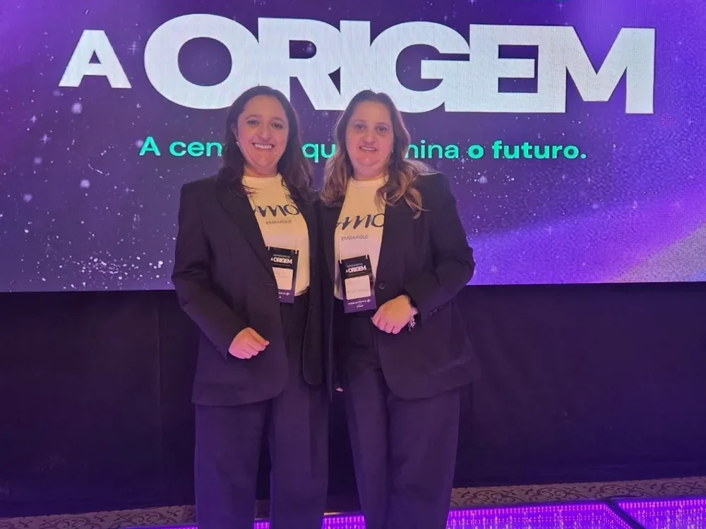Kadidia e Jamila Umar, sócias da AMO Embarque, em evento empresarial do programa Empreender em Santa Catarina